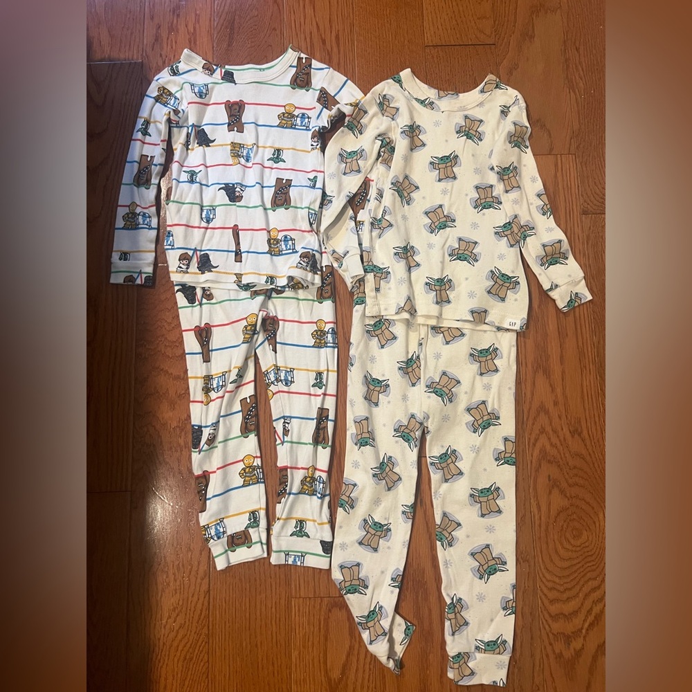 GAP Star Wars Kids Pajama Sets bundle of 2